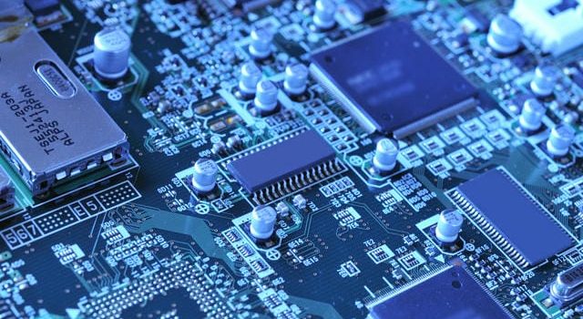 プリント基板が支える未来社会の基盤と技術革新の軌跡 プリント基板が支える未来社会の基盤と技術革新の軌跡