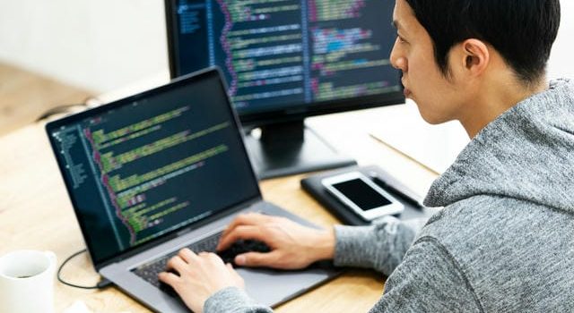 プリント基板が支える最先端電子機器と環境調和型社会への技術革新 プリント基板が支える最先端電子機器と環境調和型社会への技術革新